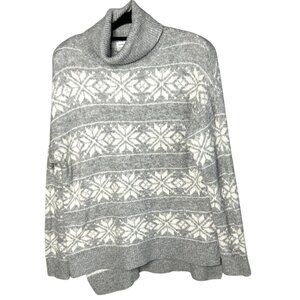 Cupcakes and Cashmere Gray Snowflake Nordic Turtleneck Sweater Size Large